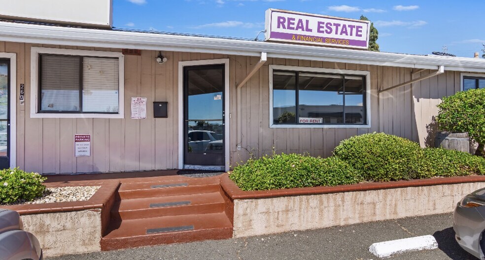 2600-2624 Springs Rd, Vallejo, CA for lease - Building Photo - Image 2 of 4