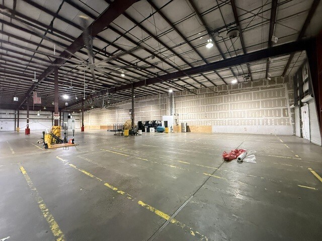 7801 Sears Blvd, Pensacola, FL for lease - Building Photo - Image 2 of 26