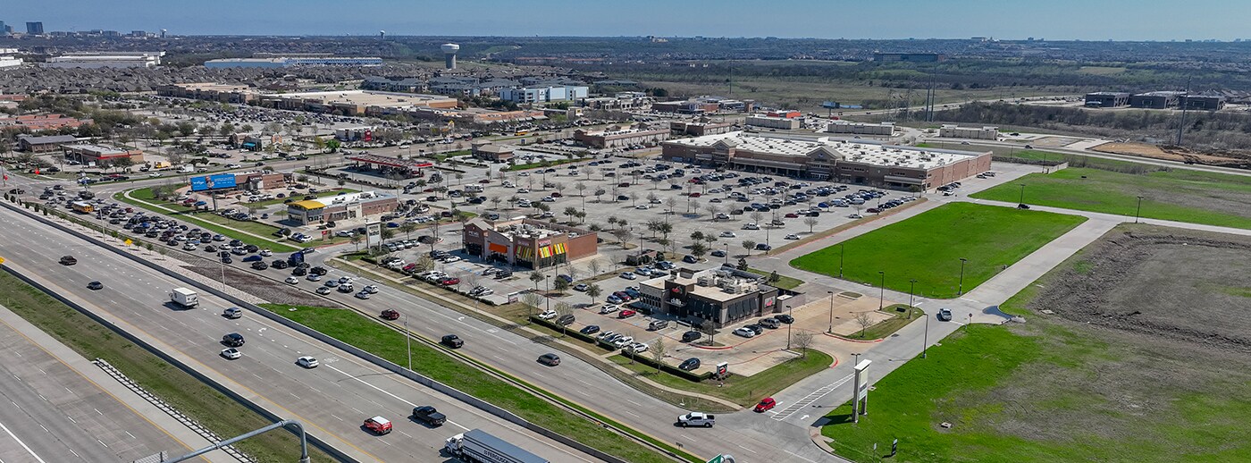 Highway 121 & N Josey Ln, The Colony, TX à louer Photo du bâtiment- Image 1 de 7