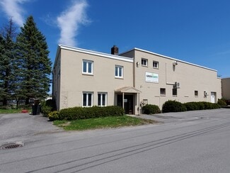 Plus de détails pour 2336 W Whitesboro St, Utica, NY - Commerce de détail à vendre