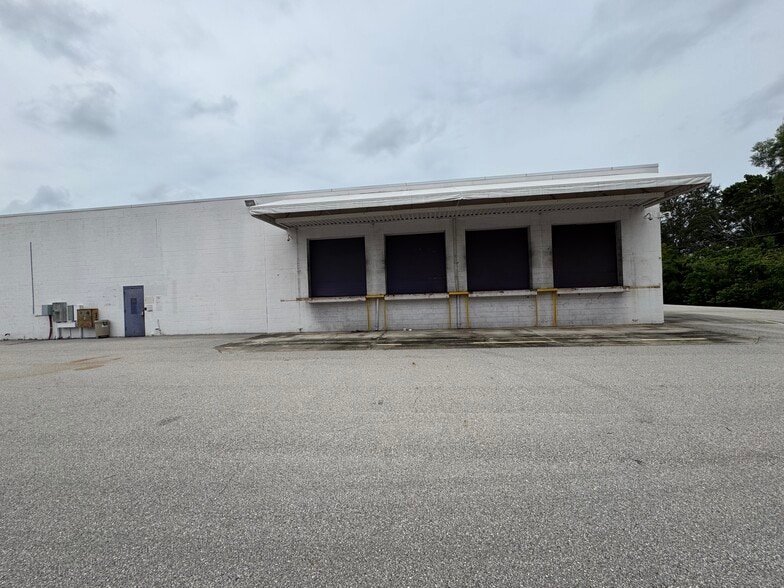 12501 Metro Pky, Fort Myers, FL for sale - Building Photo - Image 3 of 7