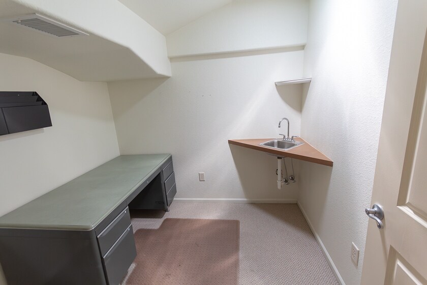 217 12th St SW, Loveland, CO 80537 - Unité 5 -  - Photo intérieure - Image 1 of 21