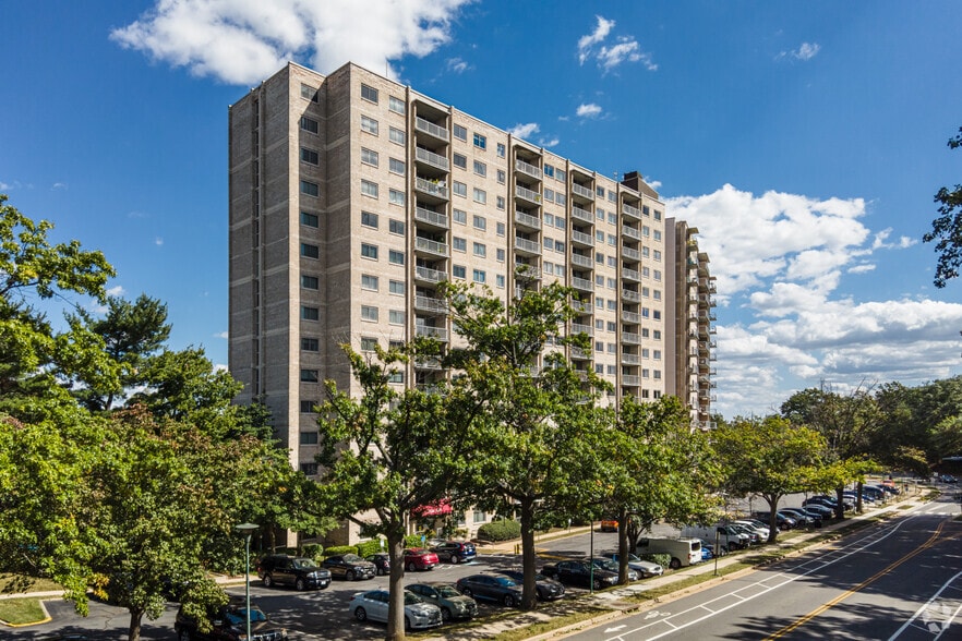 2500 N Van Dorn St, Alexandria, VA for sale - Building Photo - Image 3 of 5