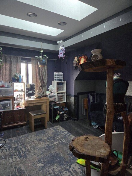 213 S Bernard St, Spokane, WA à vendre - Photo du bâtiment - Image 2 de 7