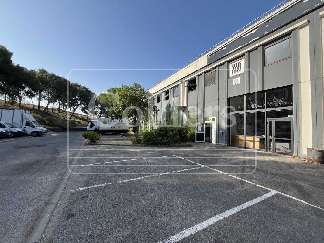 Office in Vitrolles for lease Building Photo- Image 1 of 14