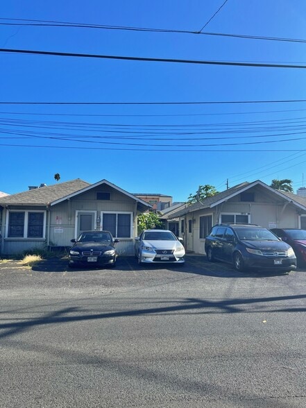 2013 Young St, Honolulu, HI for sale - Building Photo - Image 2 of 4