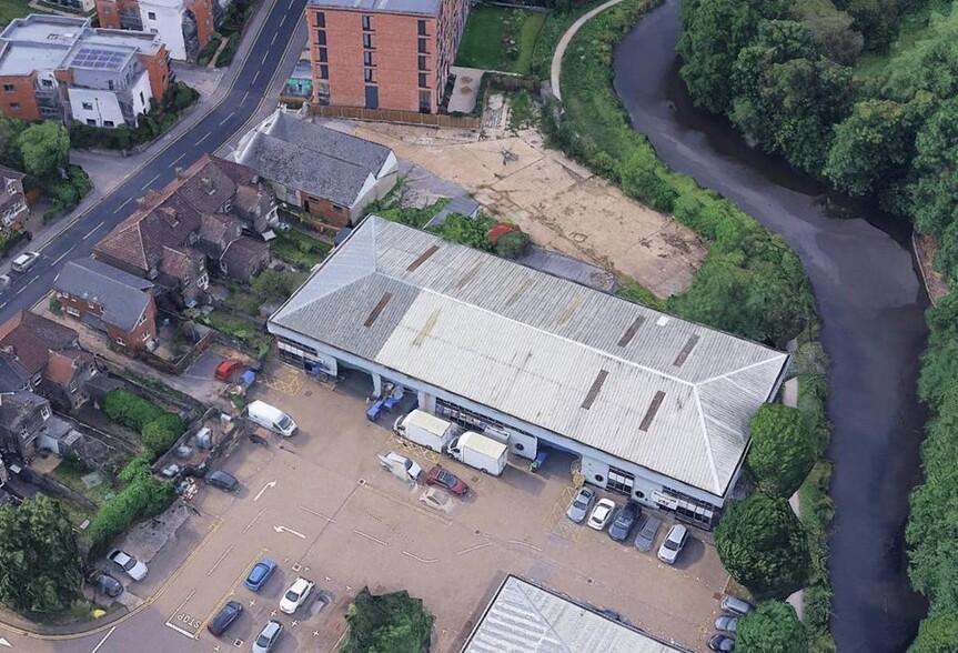 Walnut Tree Clos, Guildford for lease - Aerial - Image 2 of 2