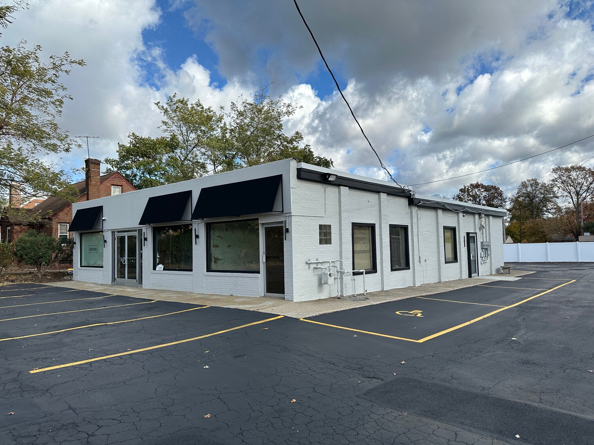 7139 Hopkins Rd, Mentor, OH for lease Building Photo- Image 1 of 10