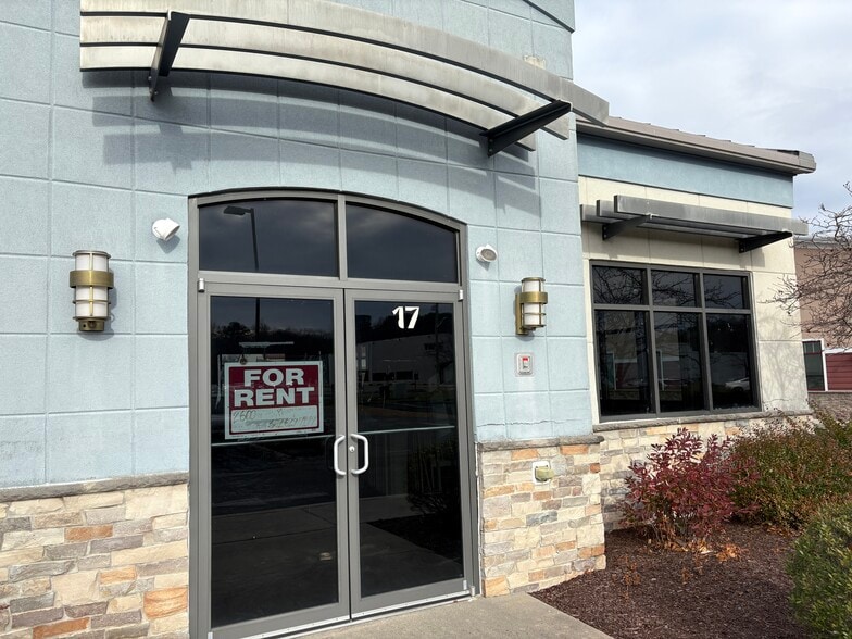 11-17 Fallon Ave, Seaford, DE for lease - Building Photo - Image 2 of 24