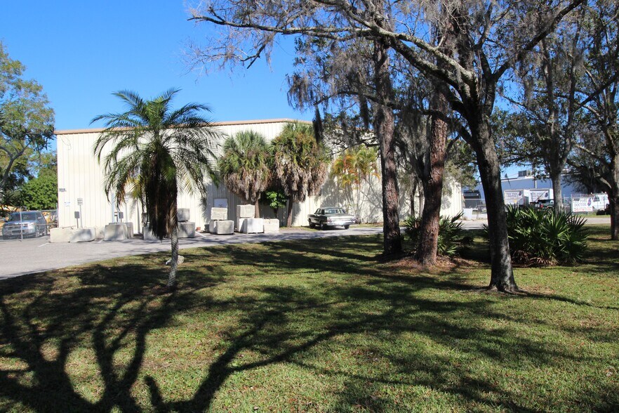 6995 N 90th Ave, Pinellas Park, FL à vendre - Photo du bâtiment - Image 2 de 8