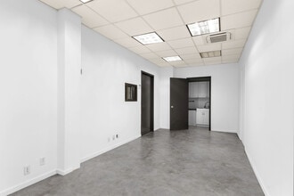 310 Nassau Ave, Brooklyn, NY for lease Interior Photo- Image 2 of 7