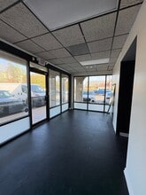 6740 Shannon Pky, Union City, GA for lease Interior Photo- Image 1 of 8