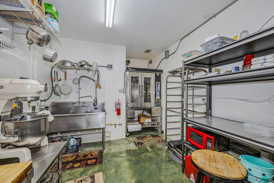 605 9th Ave N, Safety Harbor, FL for sale - Building Photo - Image 3 of 21