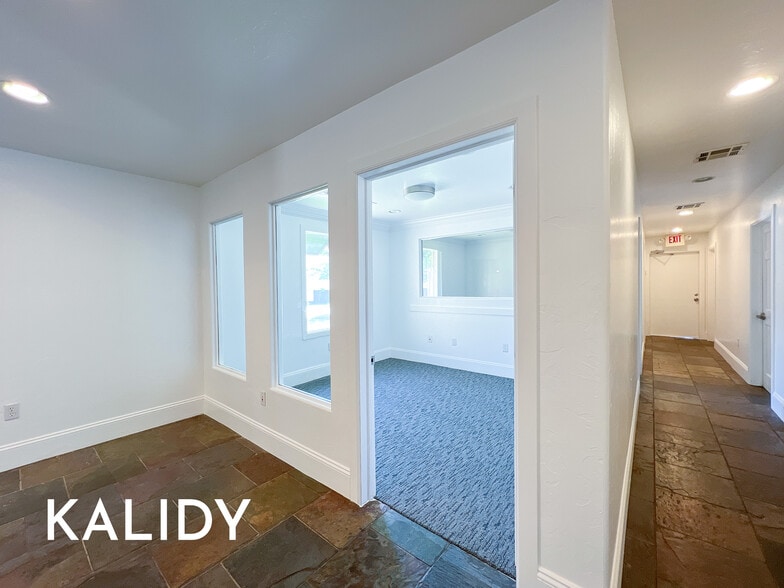 14909 N Kelly Ave, Edmond, OK for lease - Building Photo - Image 3 of 54