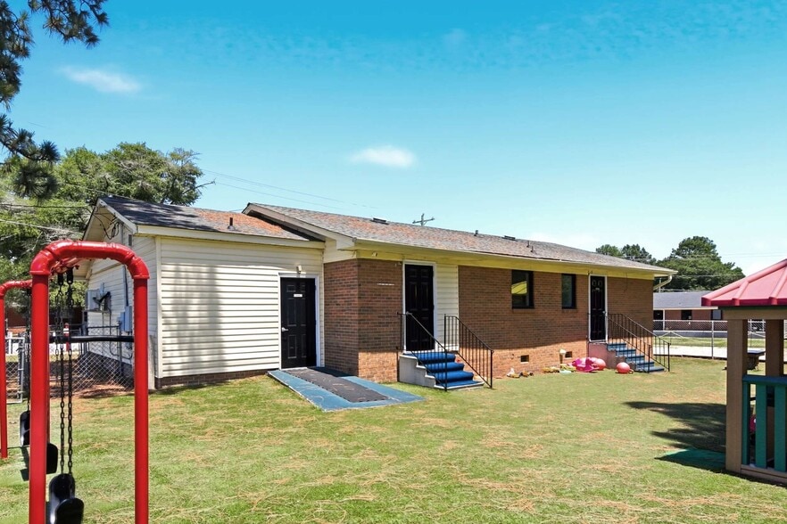 3230 Legion Rd, Hope Mills, NC for sale - Building Photo - Image 2 of 20