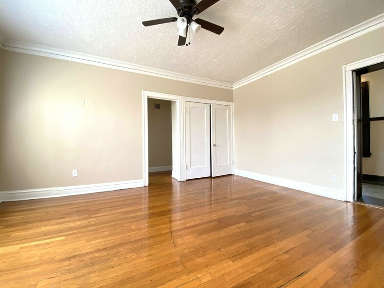 446-458 E 79th St, Chicago, IL for sale - Building Photo - Image 3 of 5