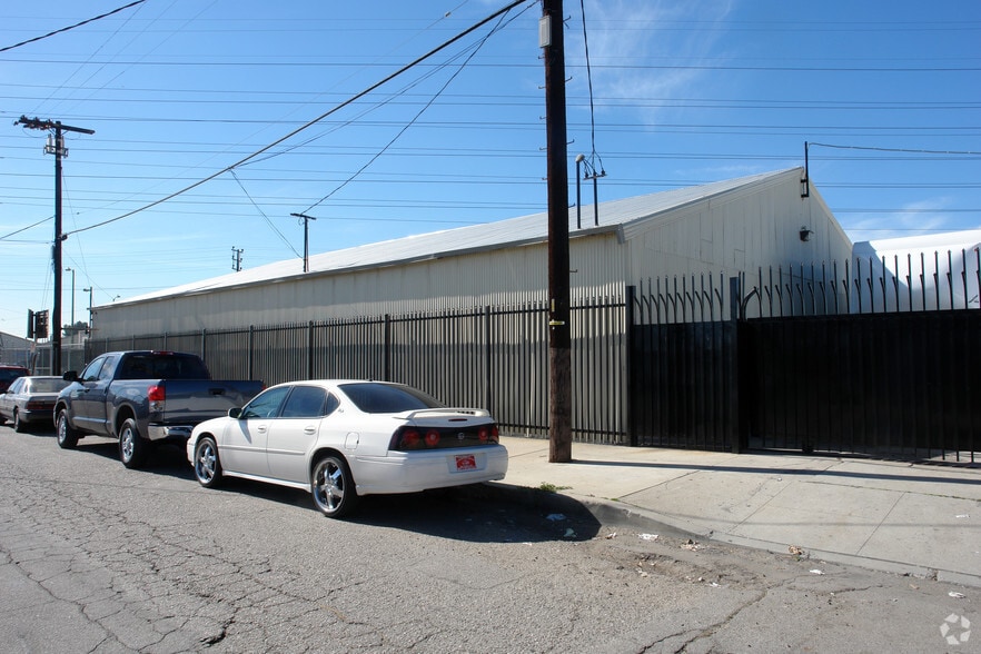 11823 Sherman Way, North Hollywood, CA for sale - Building Photo - Image 3 of 4