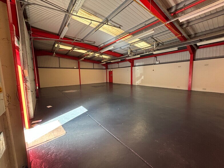 14 Bridgend Ln, Dalry à louer - Photo du bâtiment - Image 2 de 3