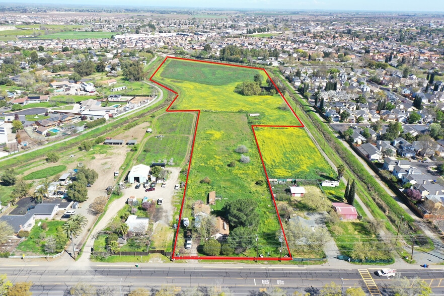 800 Minnesota Ave, Brentwood, CA for sale - Primary Photo - Image 1 of 12