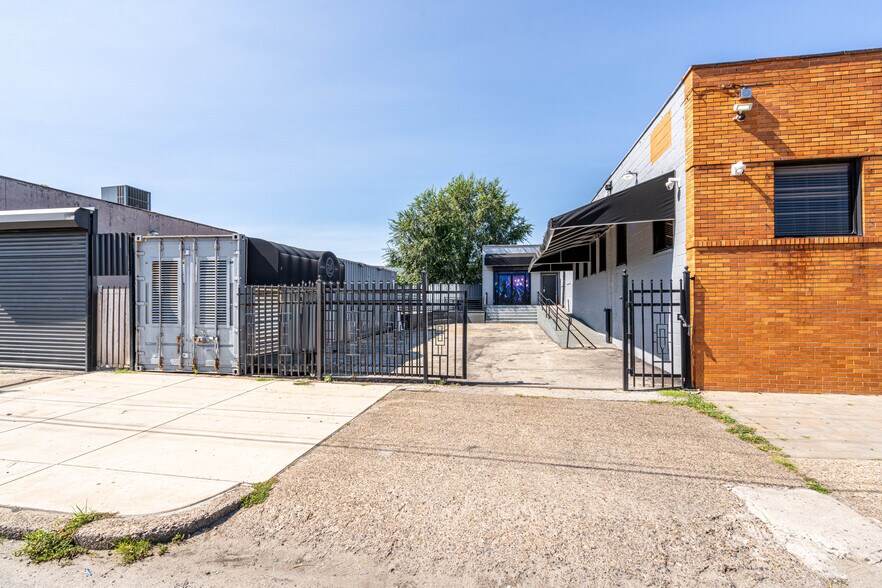 4234-4242 MacAlester Ave, Philadelphia, PA à vendre - Photo du bâtiment - Image 3 de 23