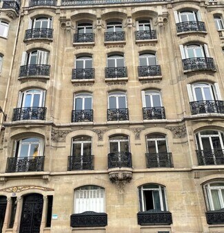 More details for 105 Rue Jouffroy D'Abbans, Paris - Office for Lease