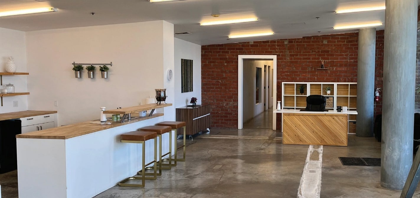 5760-5780 W Jefferson Blvd, Los Angeles, CA for lease Interior Photo- Image 1 of 3