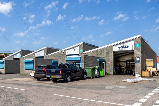 Plus de détails pour Mucklow Hl, Halesowen - Industriel à louer