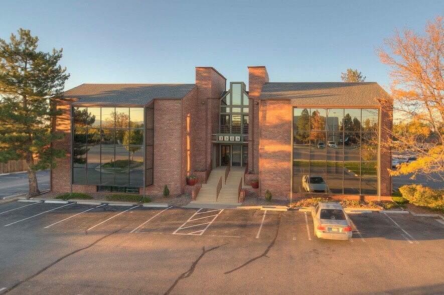 3989 E Arapahoe Rd, Centennial, CO à louer - Photo du bâtiment - Image 1 de 5