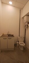Route d'Arles, Bouillargues for lease Interior Photo- Image 1 of 6