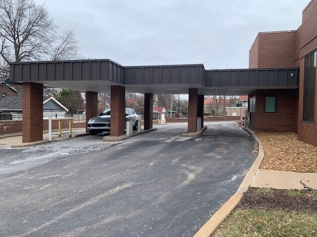 6369 Clayton Rd, Saint Louis, MO à vendre - Photo du bâtiment - Image 2 de 7