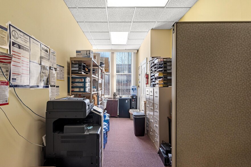 45 East Piccadilly, Winchester, VA à louer - Photo du bâtiment - Image 3 de 10