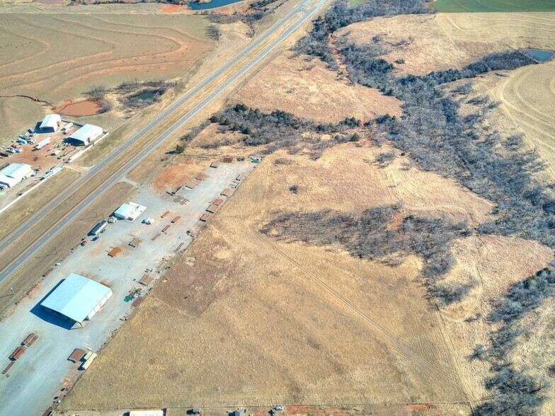 NW Expressway, Yukon, OK for sale - Building Photo - Image 2 of 8