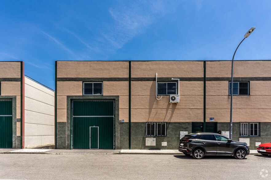 Calle Álamo, 49, Humanes de Madrid, Madrid à vendre - Photo du bâtiment - Image 1 de 1