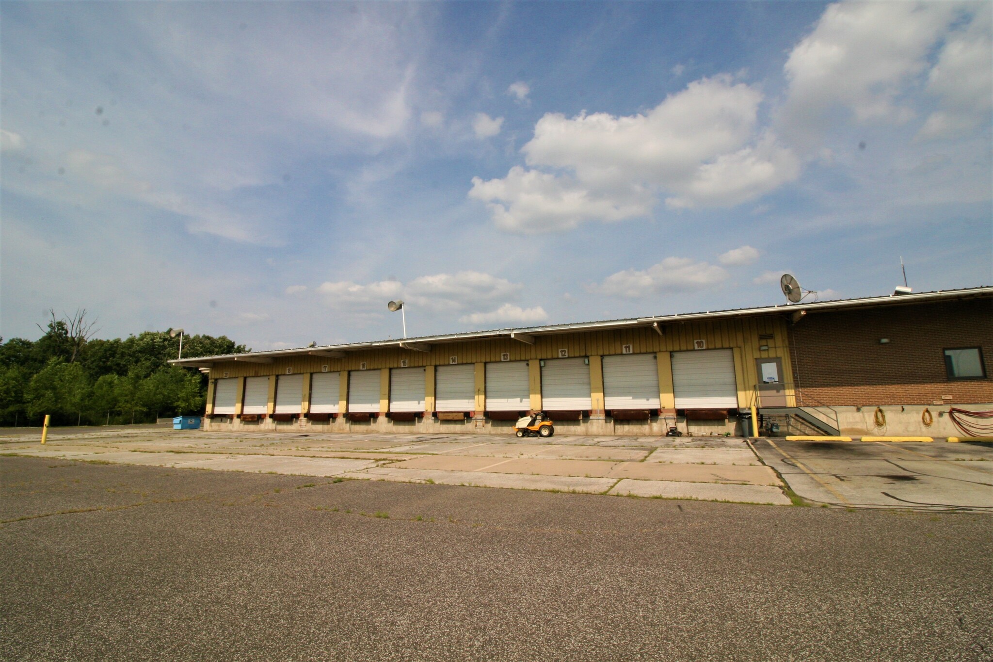 4222 Merchant Rd, Fort Wayne, IN for sale Building Photo- Image 1 of 1