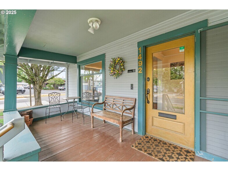 1492 Pearl St, Eugene, OR à vendre - Photo du bâtiment - Image 2 de 45