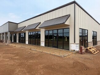 Plus de détails pour 1001 Industrial Ct, Weatherford, TX - Commerce de détail à louer