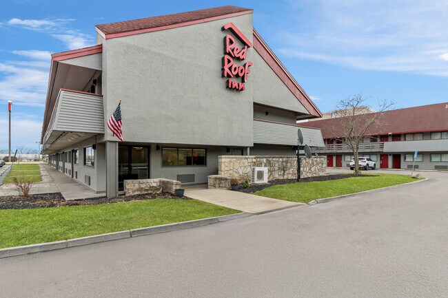 Plus de détails pour 7370 Miller Ln, Dayton, OH - Services hôteliers à vendre