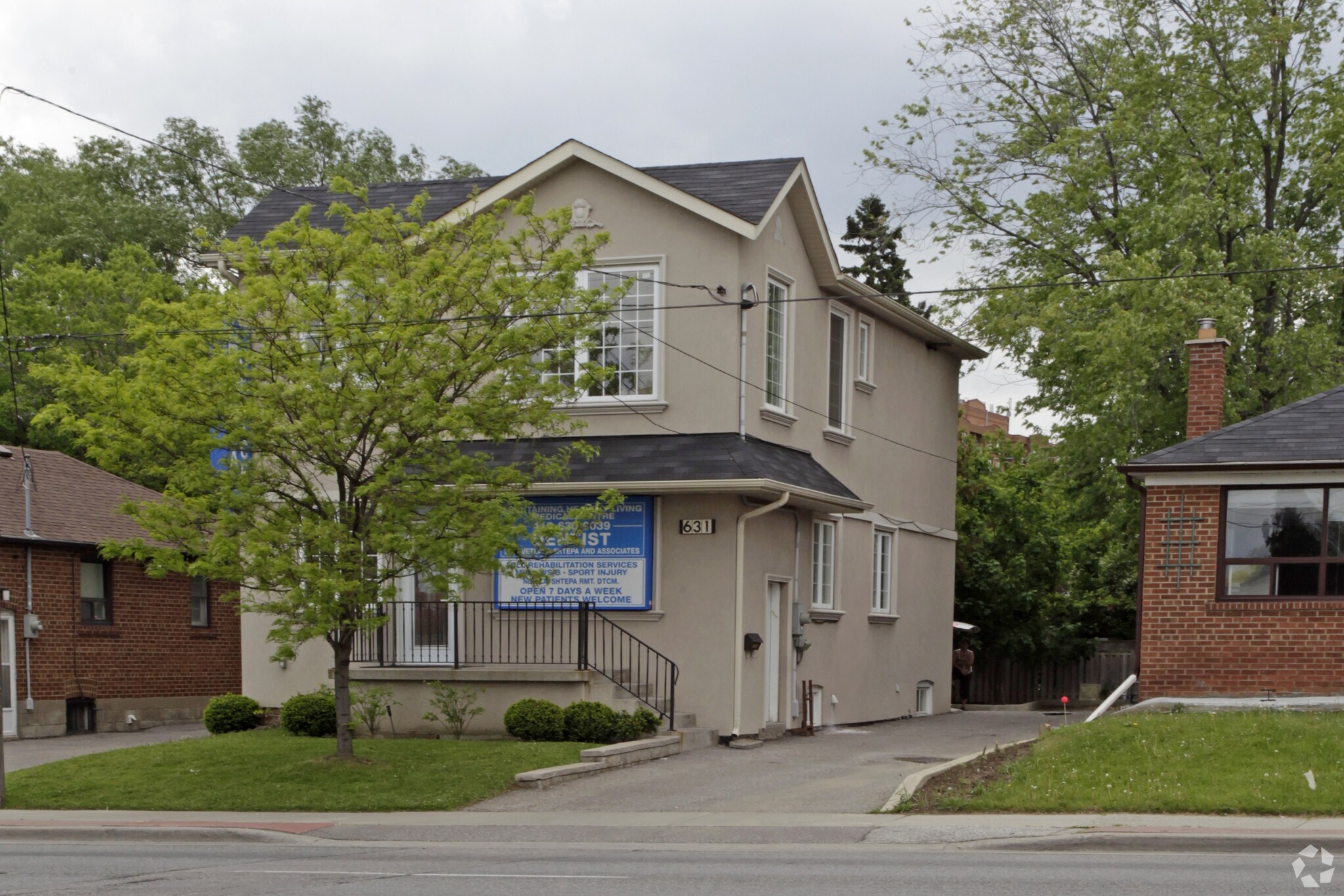 631 Sheppard Ave W, Toronto, ON à vendre Photo principale- Image 1 de 1