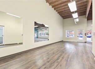 31840 SW Charbonneau Dr, Wilsonville, OR for lease Interior Photo- Image 2 of 4