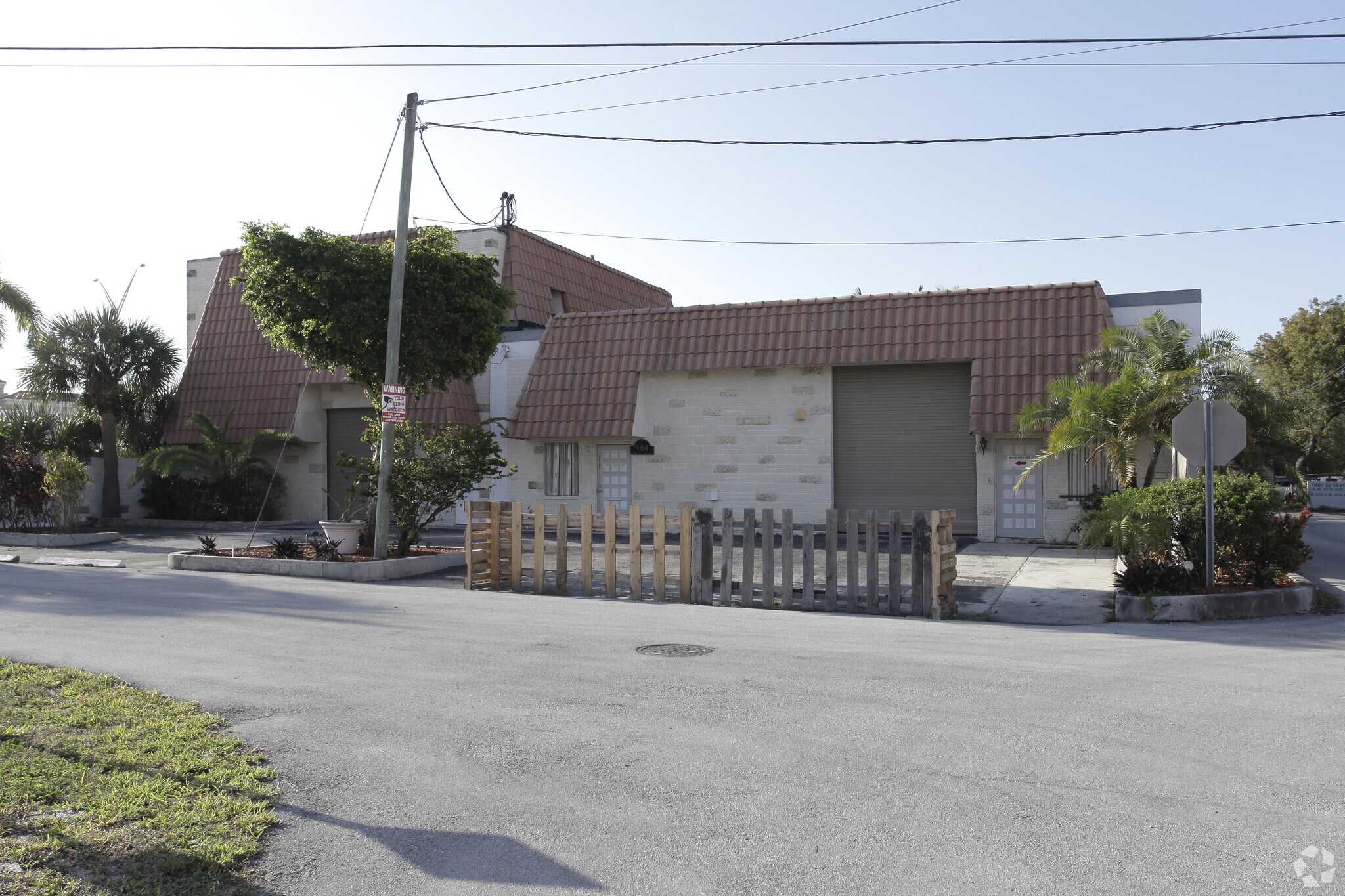 984 SW 13th Ct, Pompano Beach, FL à louer Photo principale- Image 1 de 3