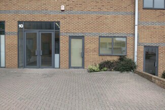 Plus de détails pour Bowman Ct, Royal Wootton Bassett - Local d'activités à louer