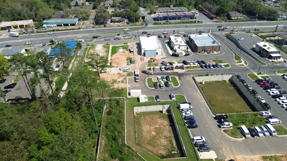 2320 Capital Cir NE, Tallahassee, FL for lease - Primary Photo - Image 2 of 18