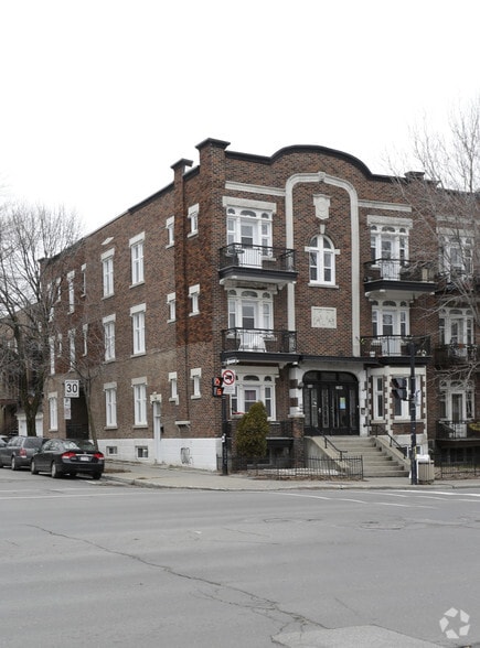 1101-1103 Boul Saint-Joseph E, Montréal, QC for sale - Building Photo - Image 3 of 3