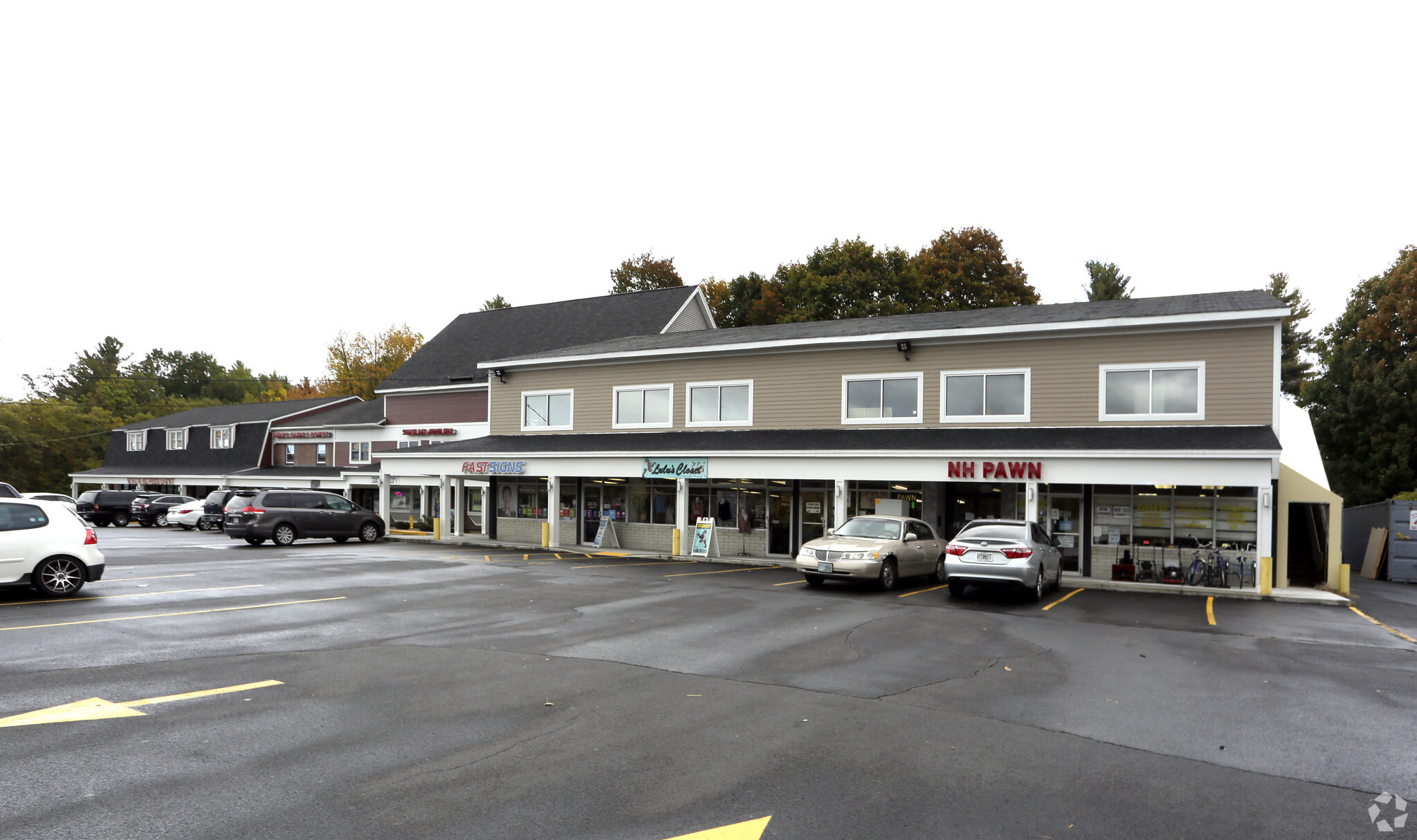 341-351 S Broadway, Salem, NH à vendre Photo principale- Image 1 de 1