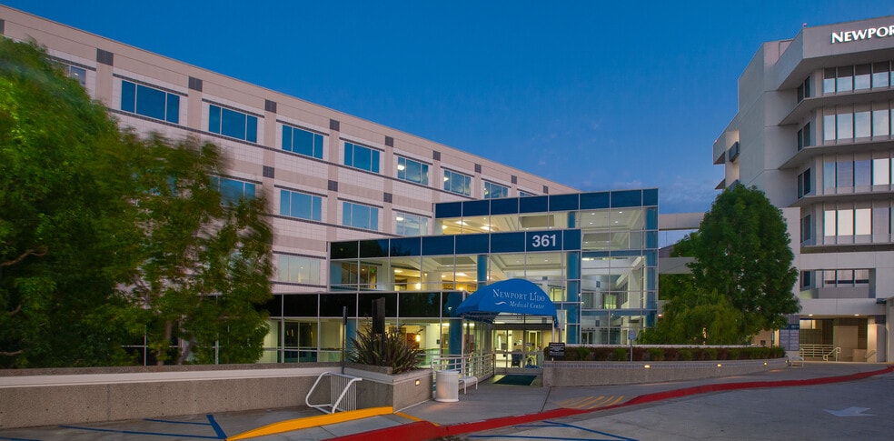 361 Hospital Rd, Newport Beach, CA for lease - Primary Photo - Image 1 of 9