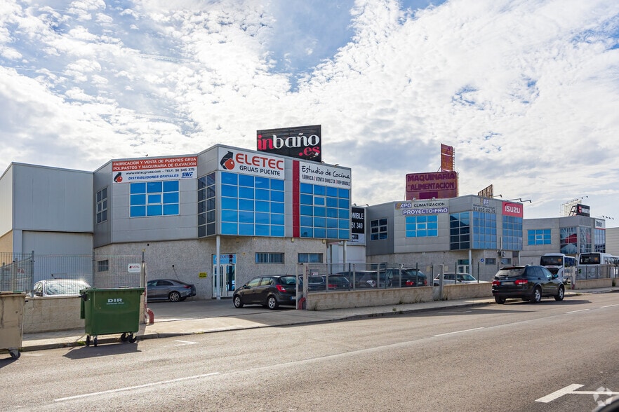 Avenida de Córdoba, 13, Valdemoro, Madrid for sale - Building Photo - Image 2 of 4