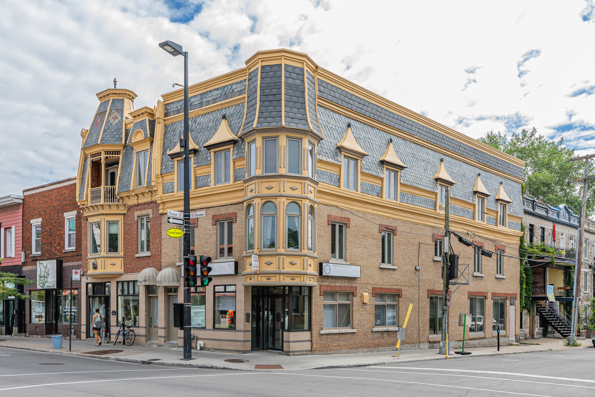 1350 Rue Ontario E, Montréal, QC for sale Primary Photo- Image 1 of 1