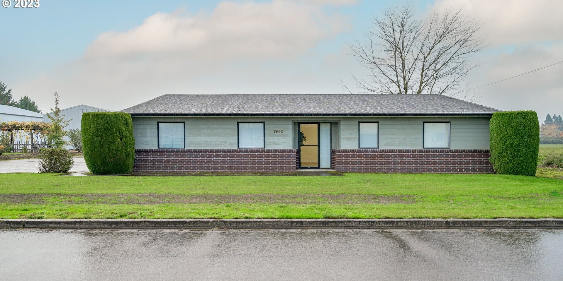 1940 NE Colvin Ct, McMinnville, OR à louer Photo du bâtiment- Image 1 de 25