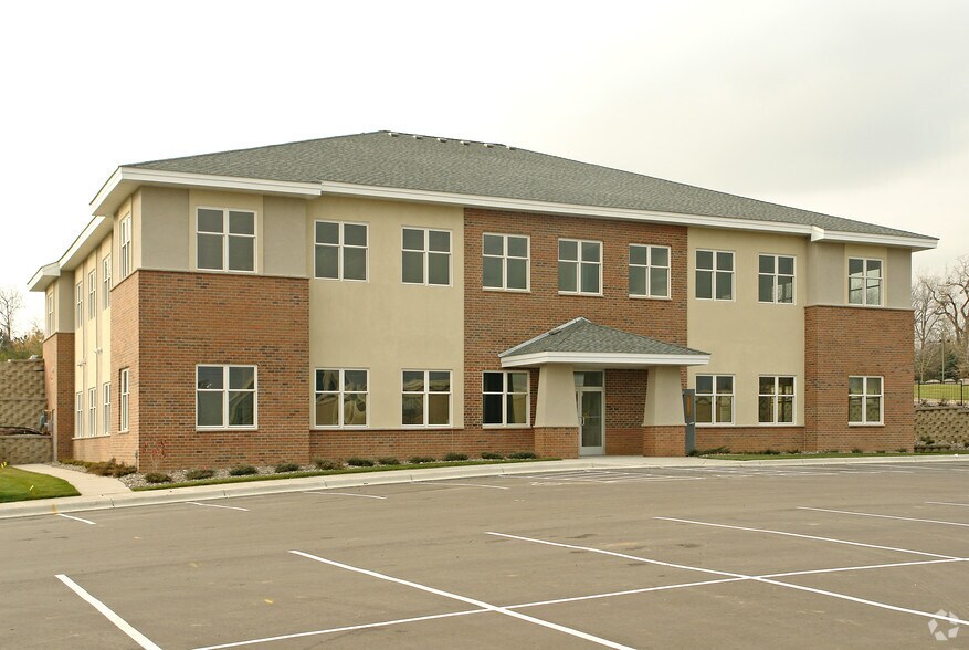 1575 Thomas Center Dr, Eagan, MN à vendre - Photo du bâtiment - Image 3 de 3