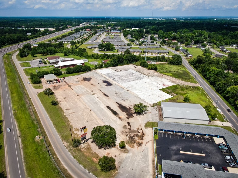 1075 S Bessemer Ave, Prichard, AL for sale - Primary Photo - Image 1 of 16